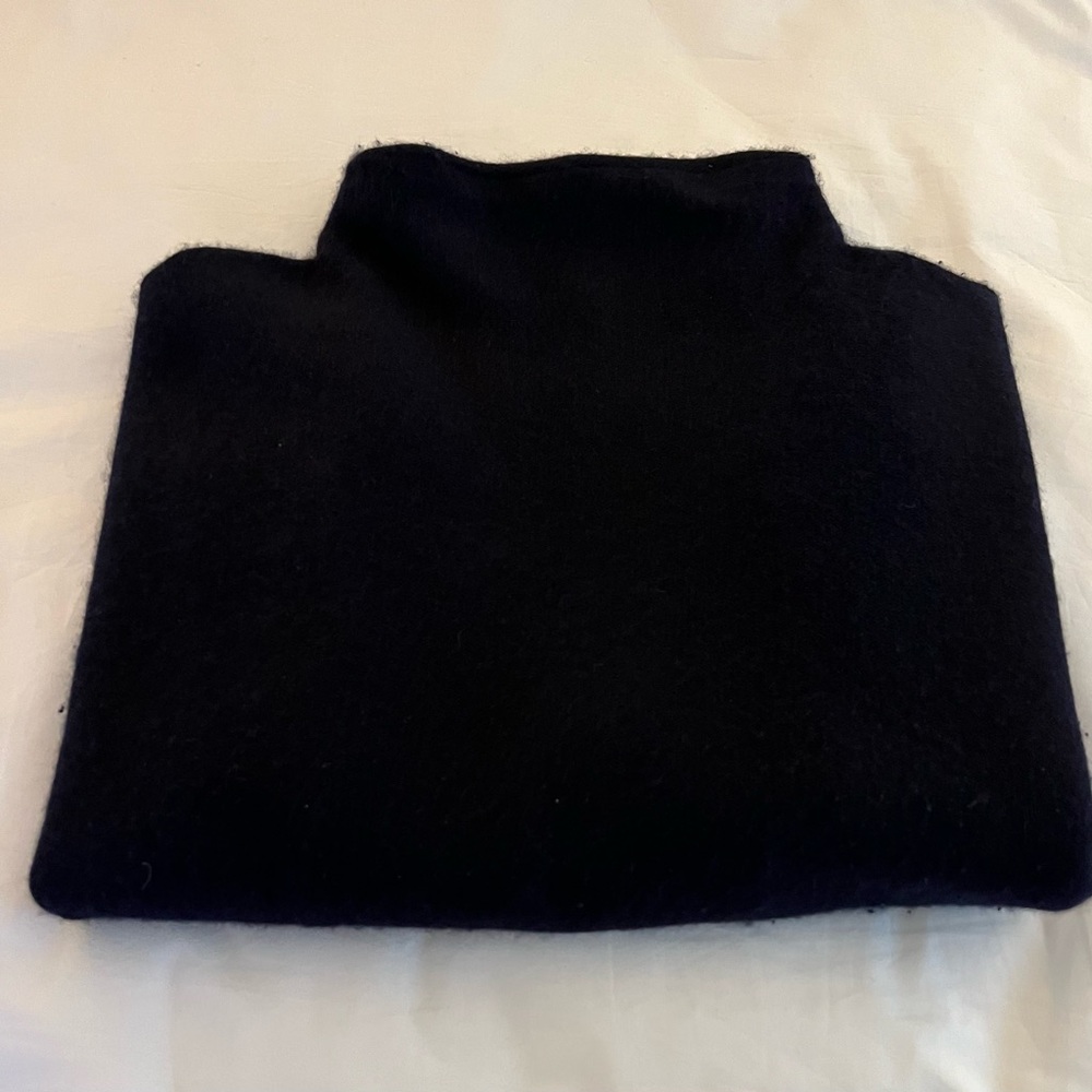 Vince cashmere funnel neck navy sweater.